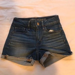 Medium Wash AE Shorts
